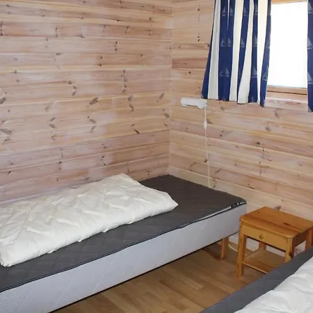 Prázdninový dům Stunning In Lindesnes With Kitchen Svinoy